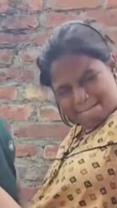 Took My Desi Saali To Terrace And Rode Her Tight Nighty Clad Cunt