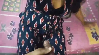 Jawan Aunty Ko Ghodi Bana Kar Chudai Kar Ke Unki Gand Par Maal Giraya