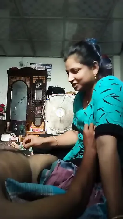 Desi Bhabhi’s Wet Chut Stretched Wide Open During Brutal Late-Night Gangbang