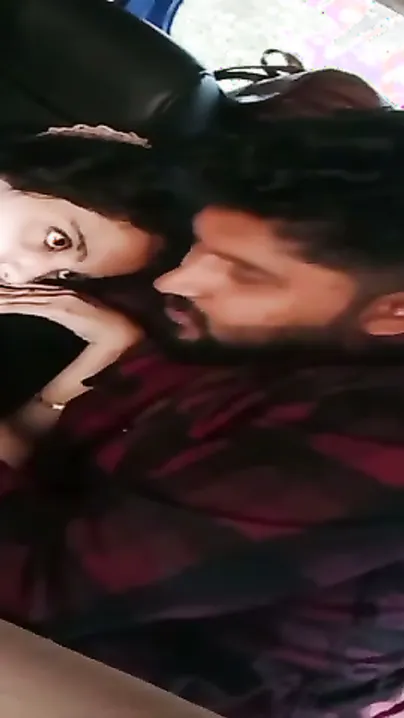 Car Parked Roadside, Desi Girl Fucked Hard With Windows Fogged Up