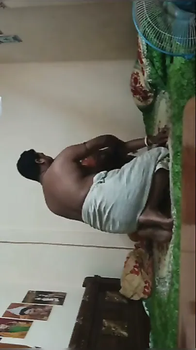 Bhaiya Ne Desi Bhabhi Ki Tange Utha Utha Ke Chudai Ki