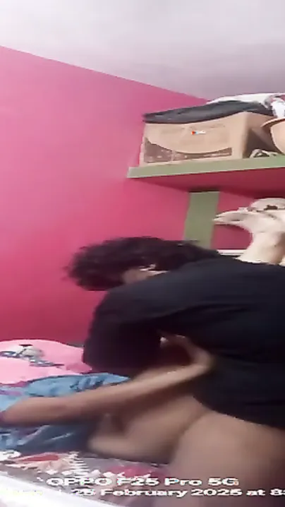 Dehati Bhabhi Ki Nighty Utha Ke Lund Bam Kar Pel Diya