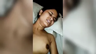 Slowly Fucked My Desi GF’s Juicy Pussy Till She Screamed