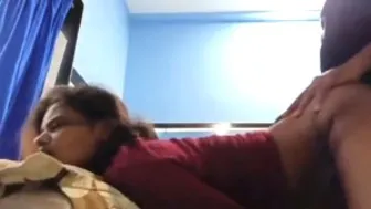 Desi GF Ko Lund Chuswa Chuswa Ke Kaali Chut Maar Di
