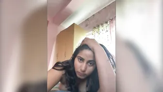 Sexy Saali Fingers Her Dripping Wet Pussy Till She Squirts Hard