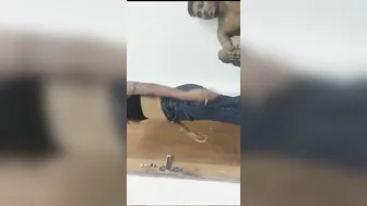 Bahut Sare Ladkon Ne Ek Ladki Ke Saath Daru Pe Kar Uske Saath Sex Kiya