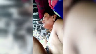Desi Bhabhi Getting Fucked When Phone Rings Mid-Action With Hindi Audio