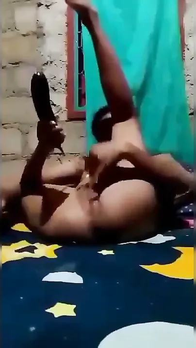 Village Girl Stuffing Long Eggplant In Tight Cunt Till Juice Spills