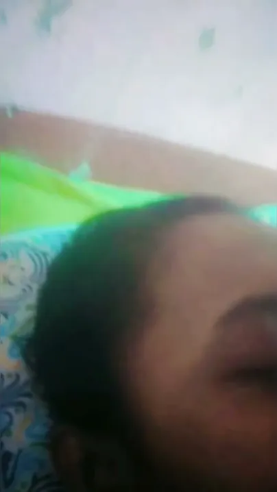 Desi Bhabhi Woken Up And Mounted Cowgirl For Early Morning Fuck