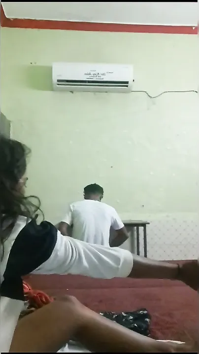 Hostel Girl Ko Doggy Style Mein Bur Ki Pelai Kari