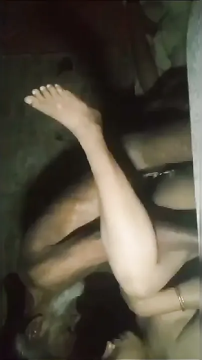 Muslim Chacha Ne Bahu Ko Nanga Karke Upar Chada Kar Pura Lund Ghusaya