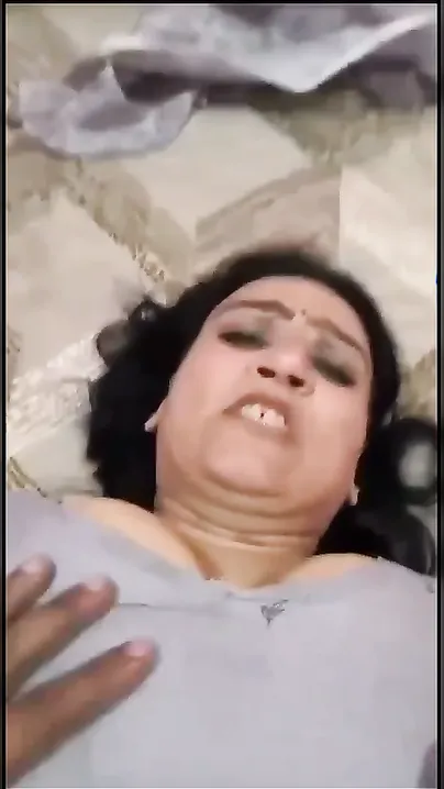 Mustard Oil Used To Lube Up Aunty Before Savage Pussy Pounding Began