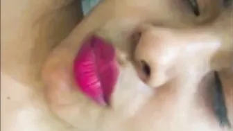 Silpi Ne Apne Bare Bur Aur Chuchiyon Ka Video Bana Kar Viral Kar Diya