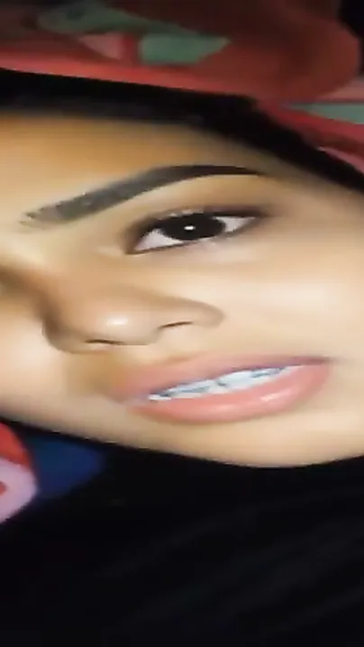 Muslim Wife Ki Sexy Bur Aur Gand Dono Chodkar Maal Gira Diya