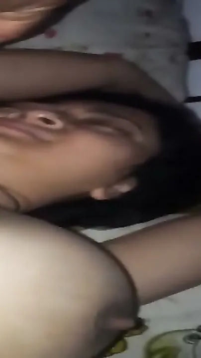 Mami Ko Nanga Kar Ke Unki Phuli Hui Bur Ki Chudai Ki