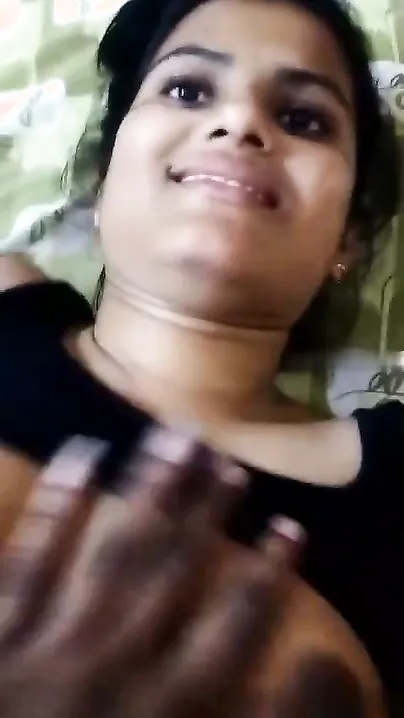 Morning Fuck Session With Dehati Gf As Land Slides Deep Into Her Wet Bur
