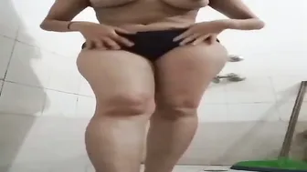 Hostel Girl Showed Off Round Chuchi And Juicy Bur In Bathroom Mirror