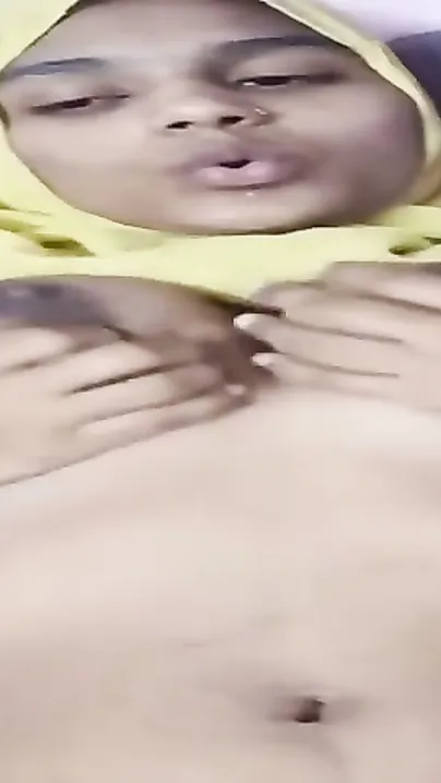 Tite Bur Wali Muslim Ladki Ki Chudai Karke Maza Aa Gaya