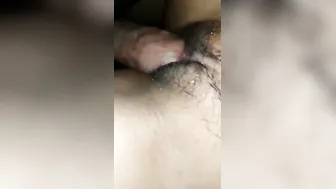 Hindu Ladke Ne Muslim Ladki Ki Tite Bur Mein Jor Se Lund Ghusaya