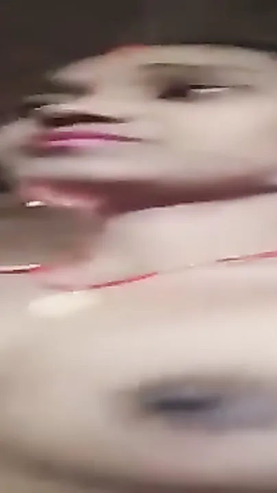 Dehati Bhavi Ne Raat Mein Apne Bur Aur Chuchi Ka Video Bana Kar Boyfriend Ko Bheja