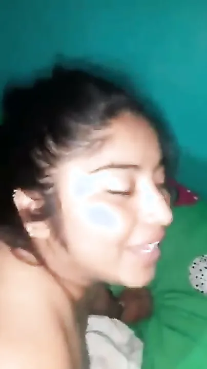 Muslim Bhavi Ka Husband Ne Raat Ko Uski Gand Ki Zabardast Chudai Ki