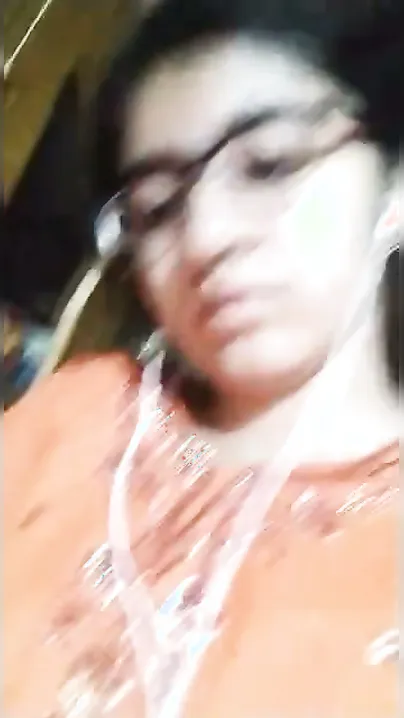 Muslim Bhabhi Stood Up Unbuttoned Salwar Fingered Her Pussy While Squeezing Tits