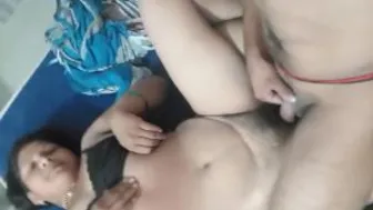 Dehati Bhavi Ko Dewar Ne Din Mein Hi Uski Chut Ki Ache Se Chudai Ki