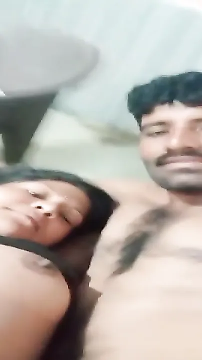 Dehati Bhavi Ko Dewar Ne Din Mein Hi Uski Chut Ki Ache Se Chudai Ki
