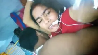 Dehati Bhavi Ki Bur Mein Husband Ne Raat Bhar Mast Chudai Ki