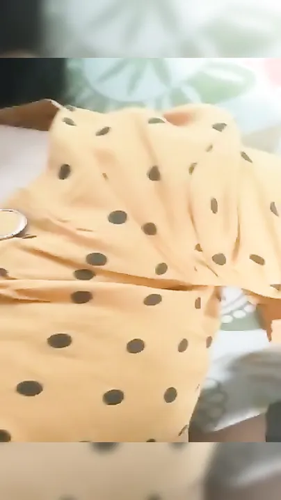 Tenth Class Ki Ladki Ka Jeans Khol Kar Uski Bur Mein Lund Ghusaaya Aur Chudai Shuru Kar Di