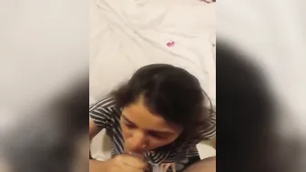 Maid Ke Muh Mein Land Daal Kar Blowjob Karwaya Kitchen Ke Corner Mein