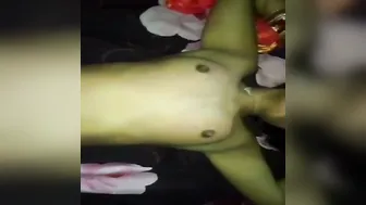 Desi Bhabhi Ko Husband Ne Nanga Kar Ke Bur Se Land Sata Kar Ragra Aur Pel Diya