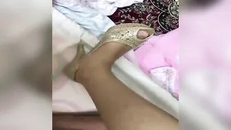 Bhabhi Stripping Fully For Brother-In-Law’s Midnight Hardcore Sex
