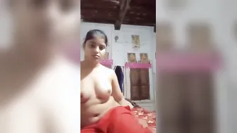 Desi Girl Fingering Her Dripping Cunt Alone On Camera