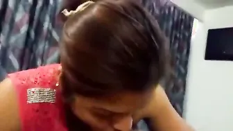 Delhi Ki Modern Bhabhi Balcony Light Mein Boyfriend Ko Baith Kar Lund Ka Blowjob De Rahi