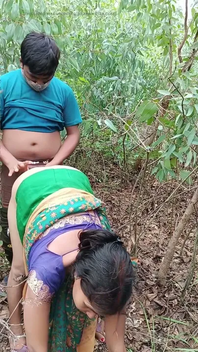 Bhabhi Took Me To Lipton Garden And Sucked Me Under Neem Tree