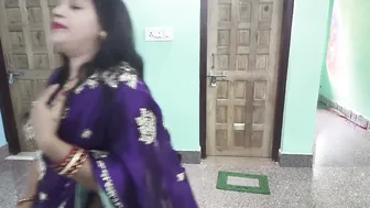Indian Stepmom Seducing Her Stepson During Afternoon Alone At Home