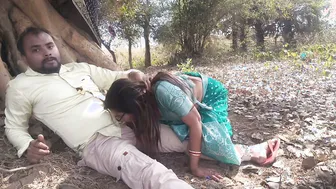 Bengali Village Wife Sneaks Away To Meet Her Boyfriend In The Fields