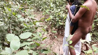 Indian Schoolgirl Getting Deflowered By Bad Boy Deep In The Jungle