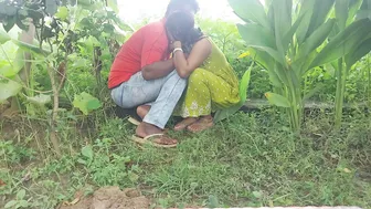 Hot Desi Girl Fucking And Sucking Cock In Garden Near House Amateur