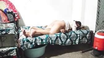 Busty Desi Girlfriend Screwed Hard While Cooking In A Tiny Kitchen