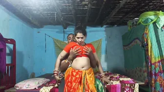 Bengali Bhabhi Kissing And Undressing Her Orange Blouse For A Quickie Fuck