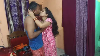Indian Big Boobed Bhabhi Calls Boyfriend Over To Fuck Her At Home Today