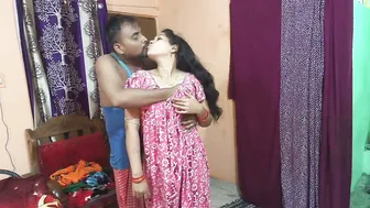 Indian Big Boobed Bhabhi Calls Boyfriend Over To Fuck Her At Home Today