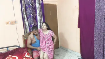 Indian Big Boobed Bhabhi Calls Boyfriend Over To Fuck Her At Home Today