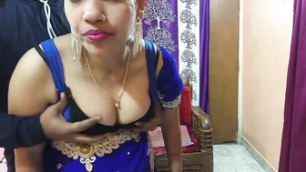 Desi Stepsister Begs For His Thick Cock While Kissing Him Deeply