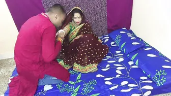 Desi Bhabhi Removes Her Saree And Gets Her Tits Sucked Before Hardcore Sex