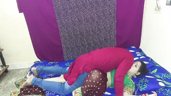 Desi Bhabhi Removes Her Saree And Gets Her Tits Sucked Before Hardcore Sex