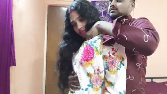 Indian College Girlfriend Comes Over And Gets Fucked Hard In His Bedroom