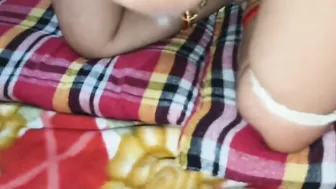 Odia Girlfriend Sona Spreads Legs Wide For Boyfriend In Hotel Room